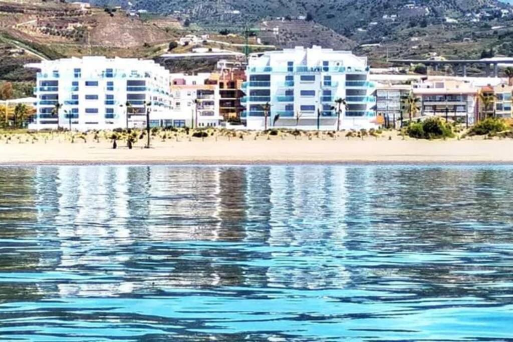 Amazing Duna Beach Seafront Apartament Torrox Exterior photo