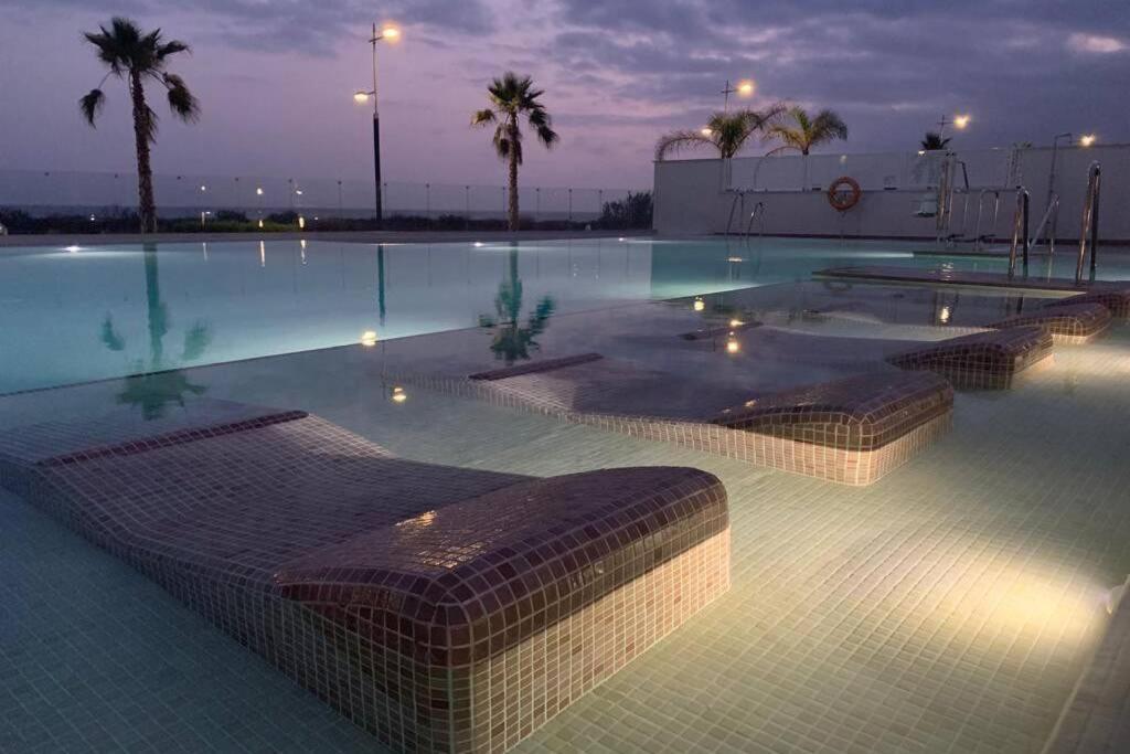 Amazing Duna Beach Seafront Apartament Torrox Exterior photo