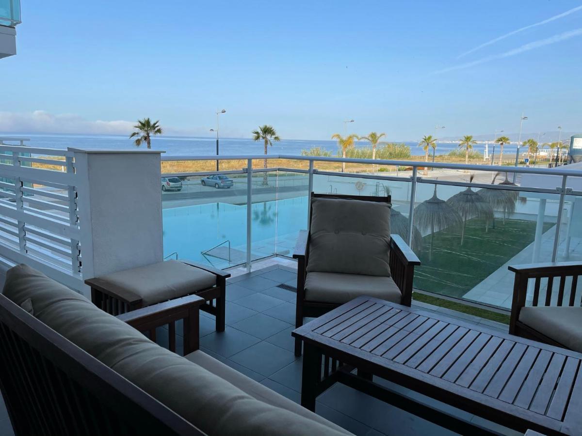 Amazing Duna Beach Seafront Apartament Torrox Exterior photo
