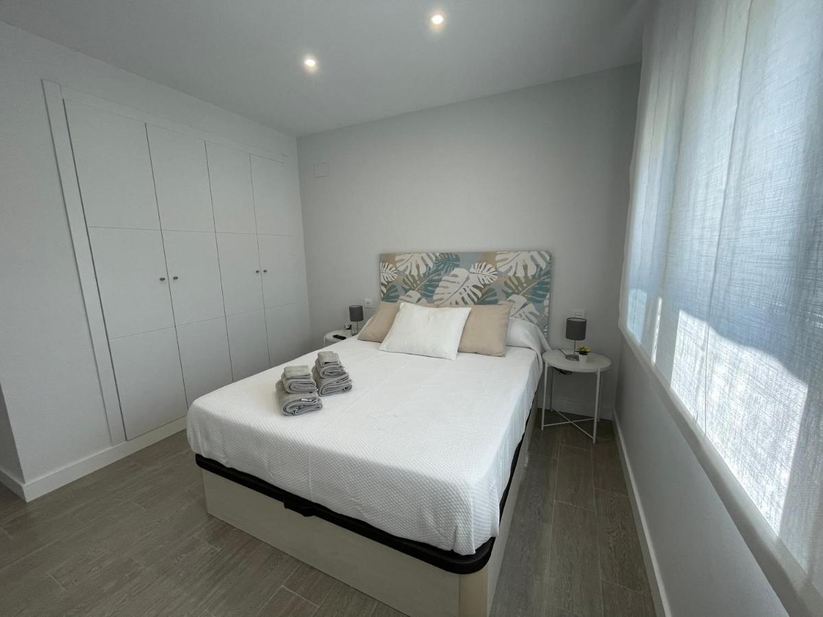 Amazing Duna Beach Seafront Apartament Torrox Exterior photo